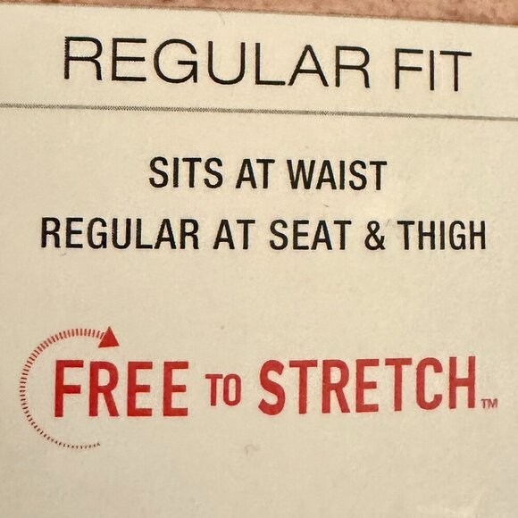 Wrangler Men's Jeans Size 40X30 Dark Blue Free To Stretch Regular Fit Denim NEW - Picture 9 of 14